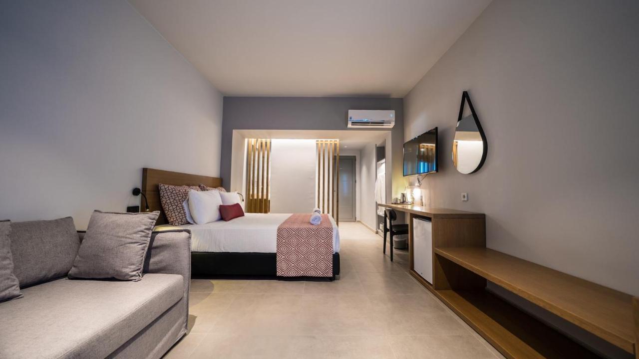 Hotel Harmony Crest & Adults Only